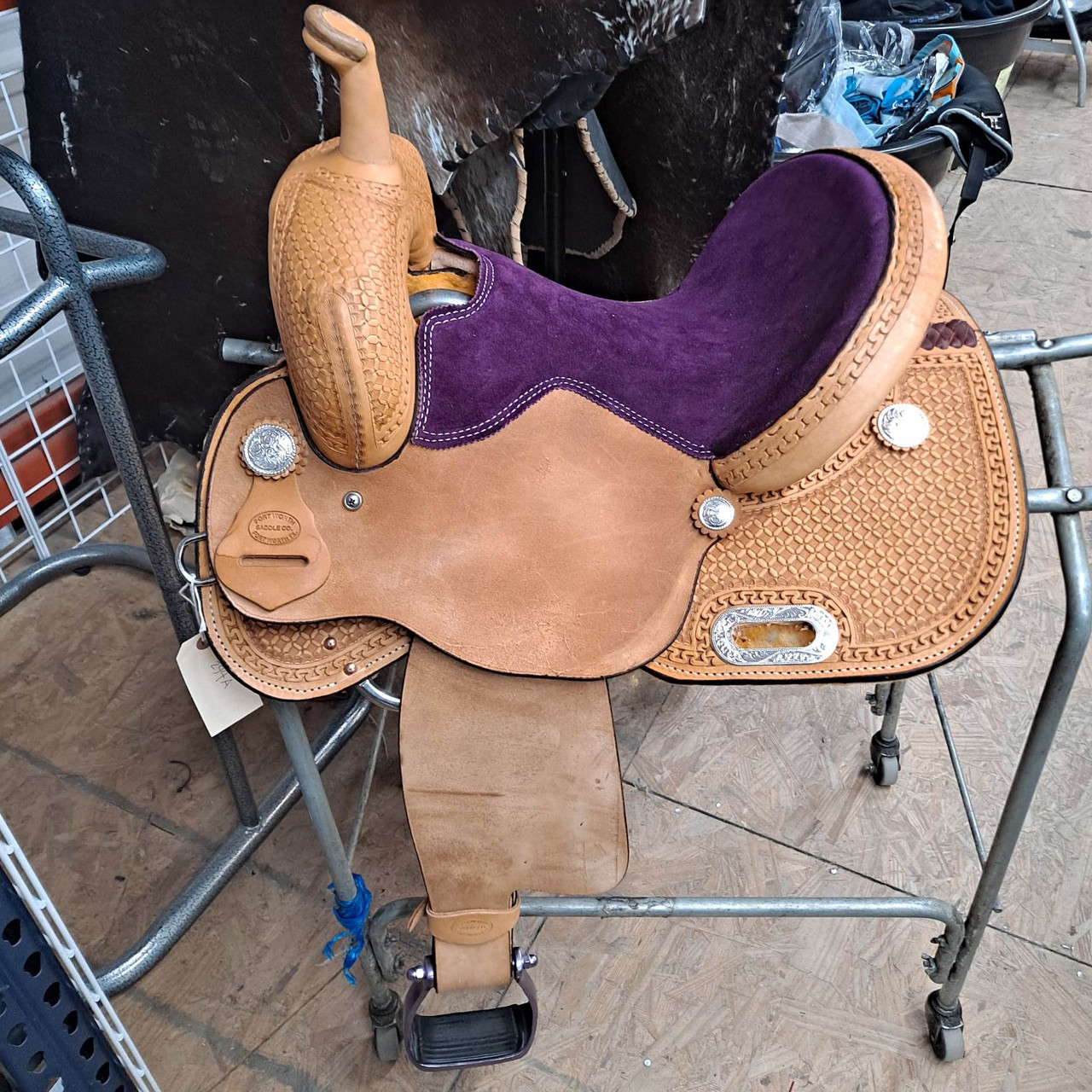 Louis Vuitton Barrel Saddle – Palermo Ranch