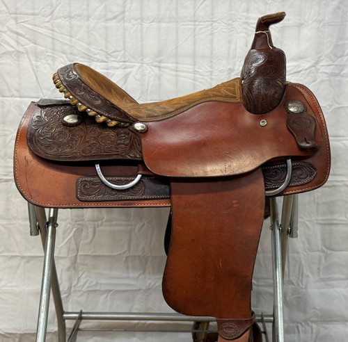 Used Billy Cook Roper with16 inch Seat