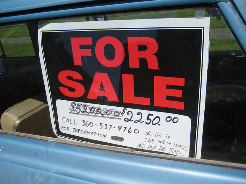 For Sale : How to increase the value of your used car : Fix minor issues  For Sale : How to increase the value of your used car : Fix minor issues
