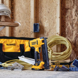 20V MAX Cordless Cable Stapler Kit