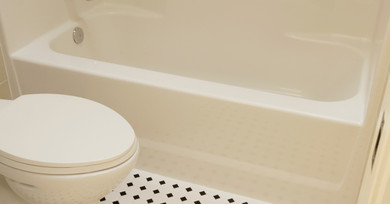 Acrylic vs. Fiberglass Tubs: What Are the Differences?