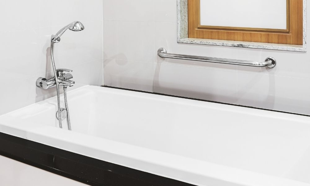 The Basics of Replacing Your Mobile Home Bathtub Mobile Home Outfitters
