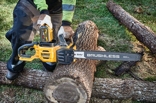 FLEXVOLT 54V 450MM CHAINSAW KIT 1 X9.0AH BATT & CASE