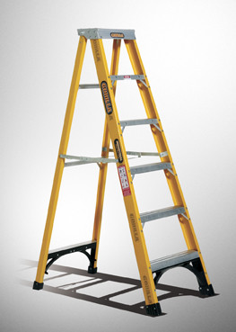 SINGLE SIDED FIBRE STEP LADDER 3.0M 10FT 150KG IND