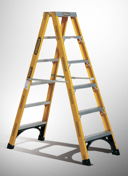 DOUBLE SIDED FIBRE STEP LADDER 2.4M 8FT 150KG IND