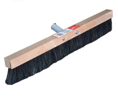 900MM TIMBER FRAME SOFT FINISHING BROOM