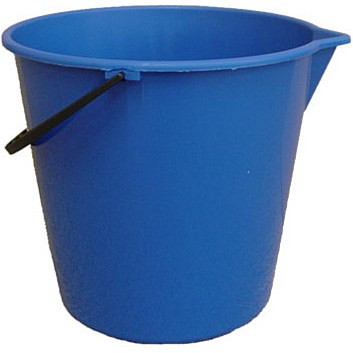 10LTR PLASTIC BUCKET WITH SPOUT