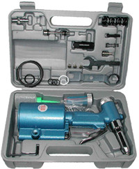 TRAX 3/32-3/16 AIR RIVETER KIT