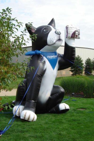 58-frontline-buster-dog-giant-inflatable.jpg