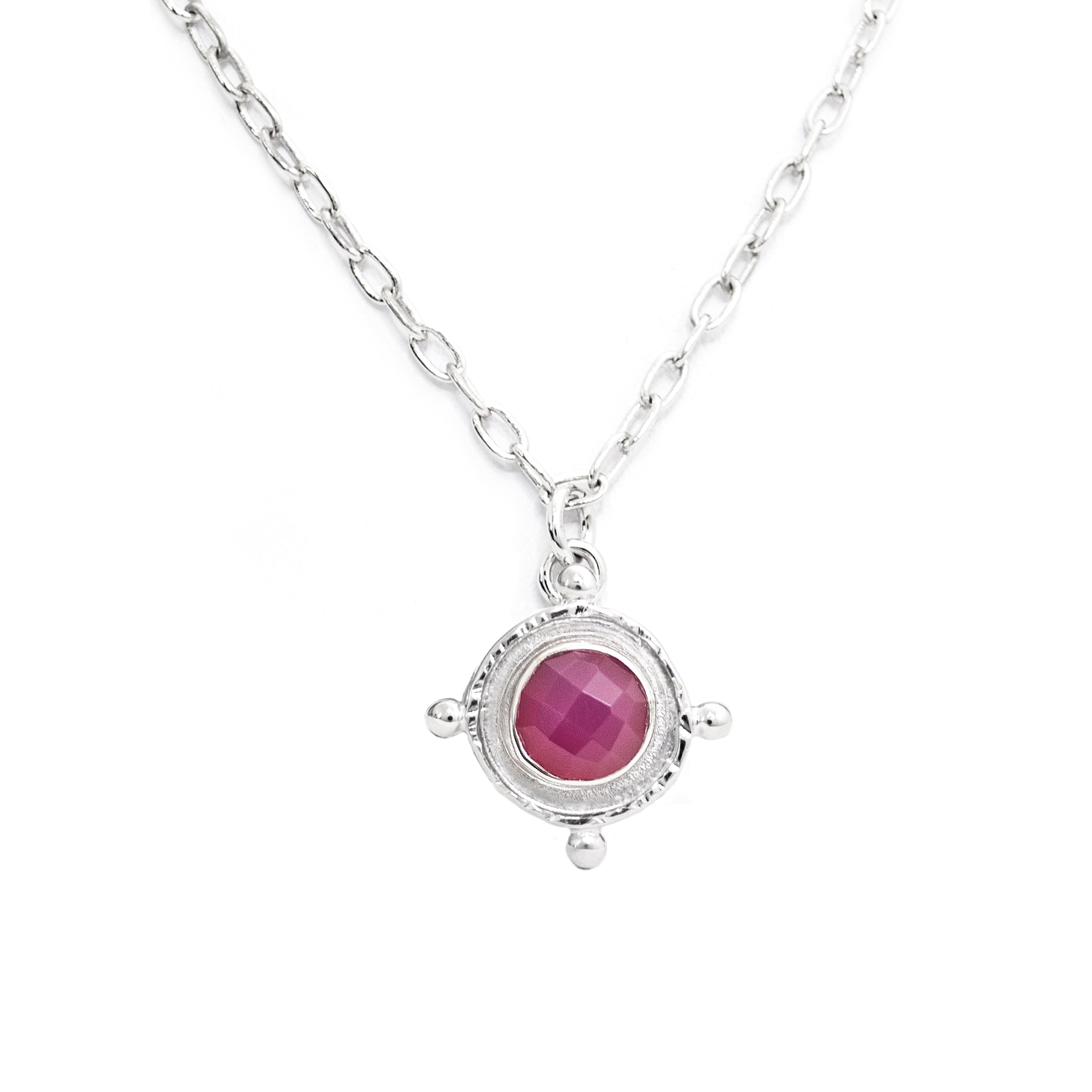 Chelsea Pink Gems Necklace – AMALILY