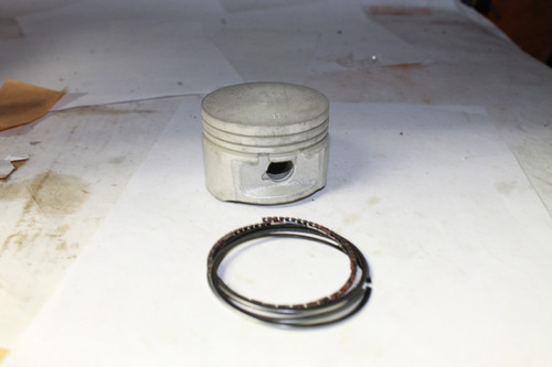 492887 PISTON & Rings, .020", for 104772 Vanguard series Briggs & Stratton Engine Parts (BS-492887)