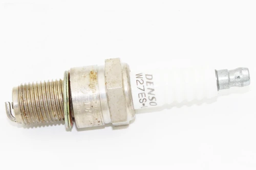 W27ES-U spark plug (DEN-W27ESU)