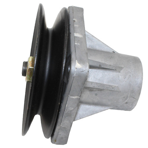 SPINDLE ASM-DECK S MTD Lawnmower Parts (MTD-9180116C)