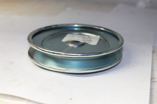 MURRAY USE 091943MA: PULLEY,IDLER 090872MA Murray Lawnmower Parts (MU-090872MA)