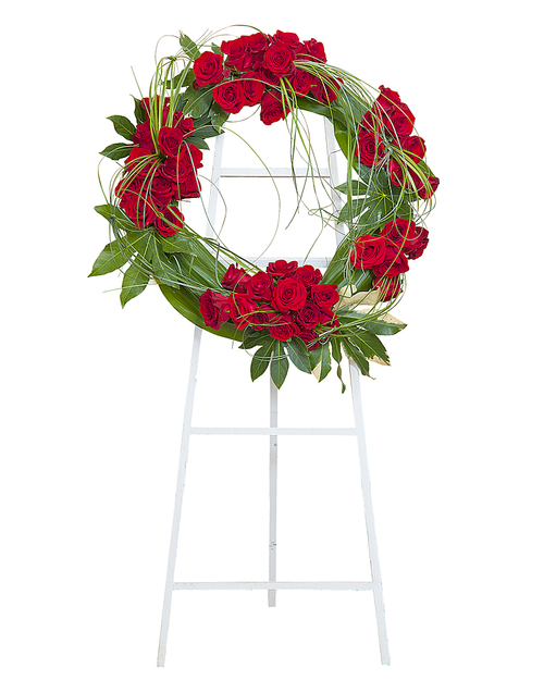 Simply Red Rose Wreath-SRRW002