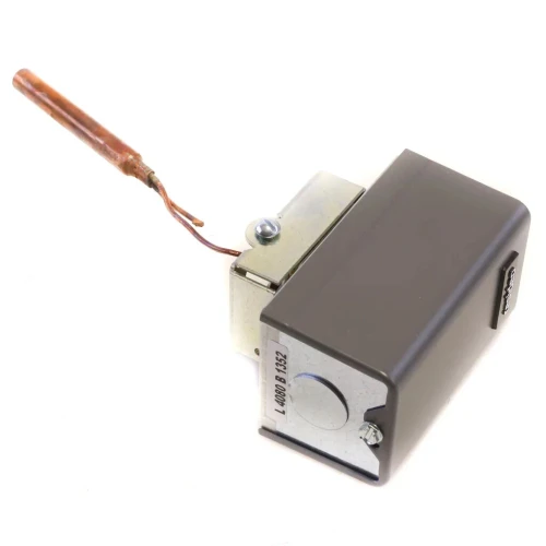 Resideo L4080B1352 Aquastat Controller 100-200°F