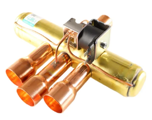 Carrier EF17BZ361 Reversing Valve 8.5 Ton 24V Coil
