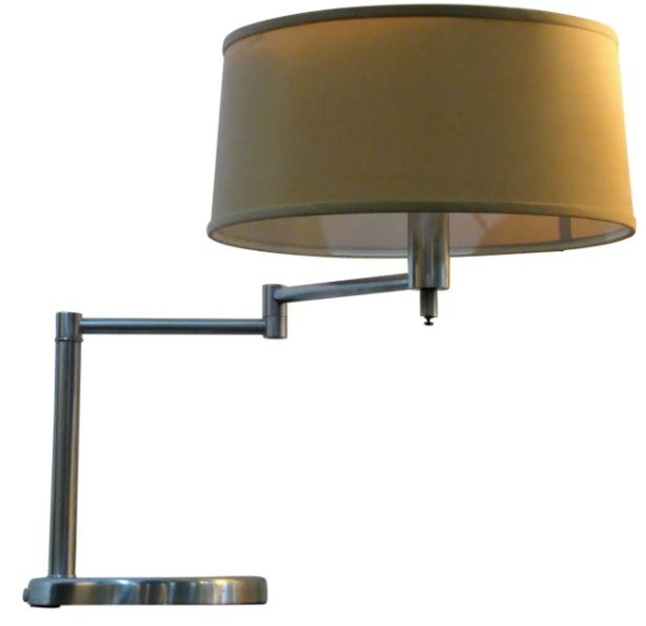 VINTAGE Swing Arm Lamp Mfg. by Laurel Lamps a Classic Von Nessen Design - Modern + Contemporary Furniture and Vintage | Mod livin'