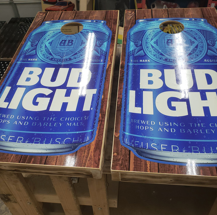 Bud Light Can Wood Grain Cornhole Set