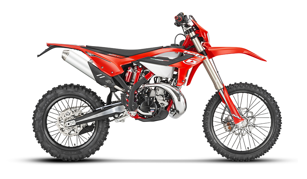 rr-2t-200-right-my23-lr.jpg