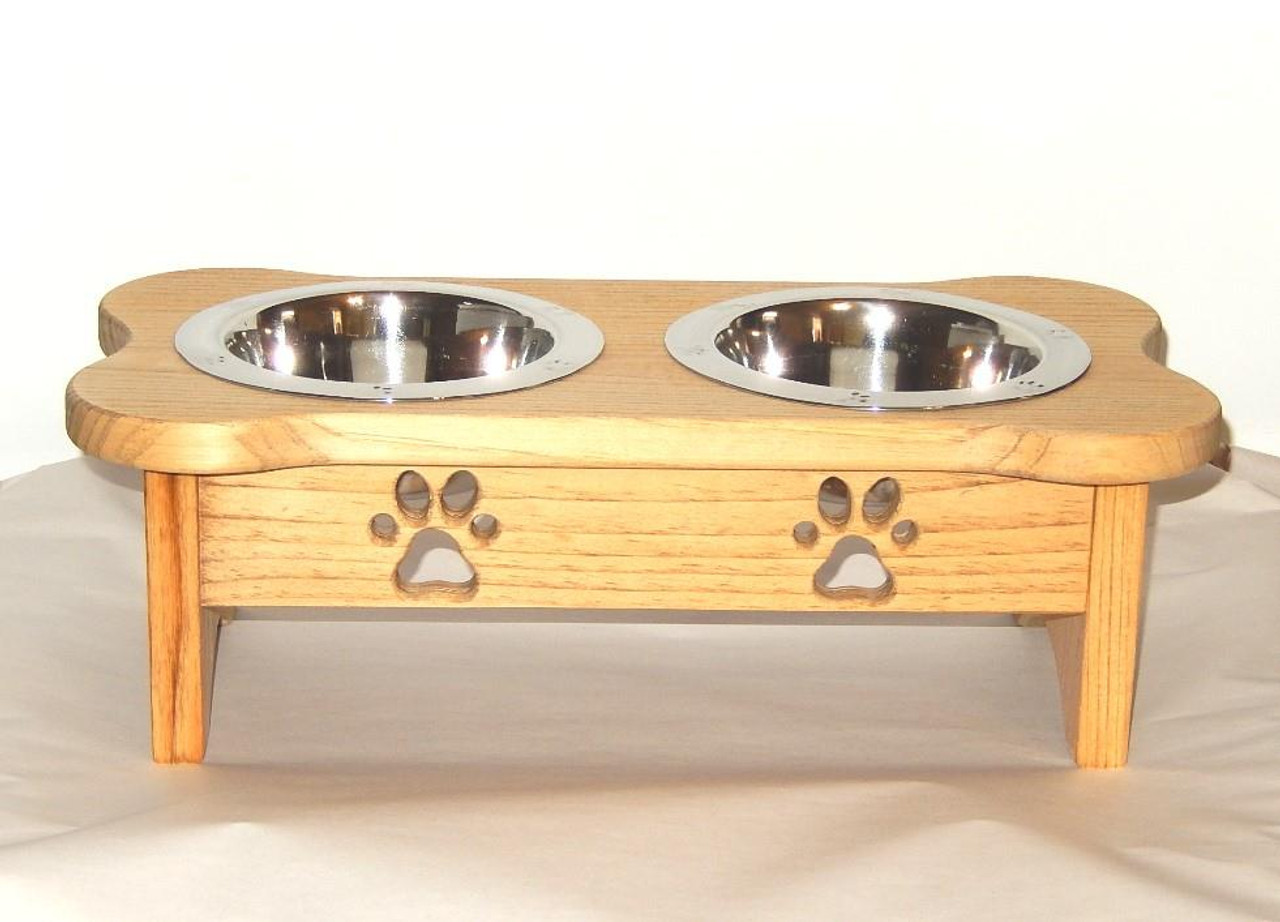 small raised dog bowls