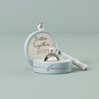 2021 Together Forever Ring Box Ornament (892225)