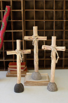 Set Of 3 Recycled Wood Crosses On Rock Base (H4189)