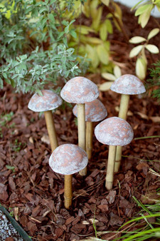 Set Of Three Corrizo And Clay Mushrooms - One Each Size (H3946)