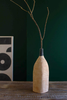 Ivory And Black Textured Clay Bottle Vase (H4298)