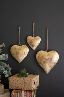 Set Of Three Antique Gold Christmas Heart Door Hangers (NNV1197)