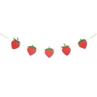 Wooden Strawberry Mini Garland G37697