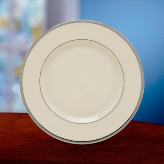 Tuxedo Platinum Salad Plate (110901010)