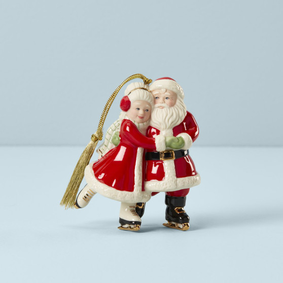 Ice Skating Santa and Mrs. Claus Ornament (883612)