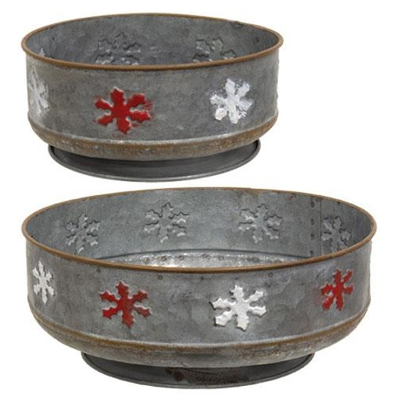 2/Set Galvanized Round Red & White Snowflake Trays GMXF268362S By CWI Gifts