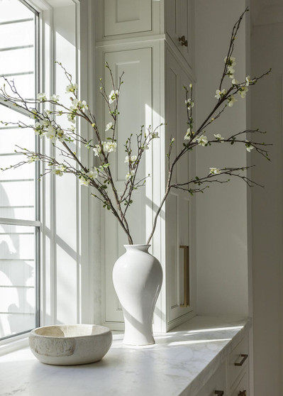 Glossy White Tall Ceramic Vase - 16" RAZ-4100827WAF1