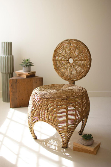 Woven Seagrass And Iron Statement Chair (A6614)