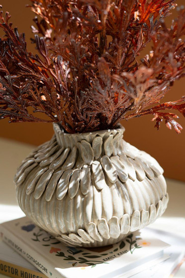 Ceramic Feather Vase 8.5" T (CHN1347)