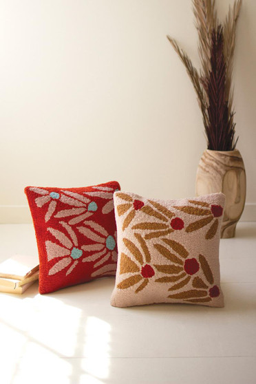 Set Of Two Hand Hooked Pillows - Flowers (NANT1039)
