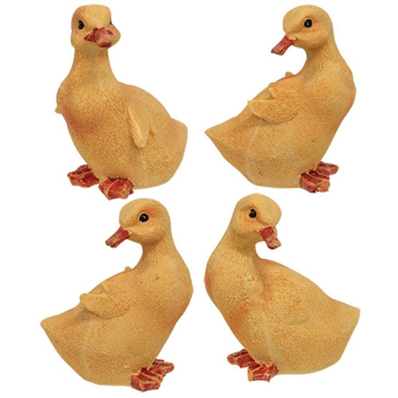 Set Of 4 Resin Ducklings GHY1402