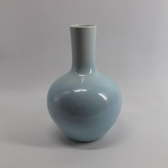 Globular Porcelain Vase Icy Blue (1802S-IB)