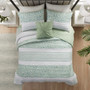 Caralie 4 Piece Seersucker Quilt Set With Throw Pillow - Full/Queen MP13-8205