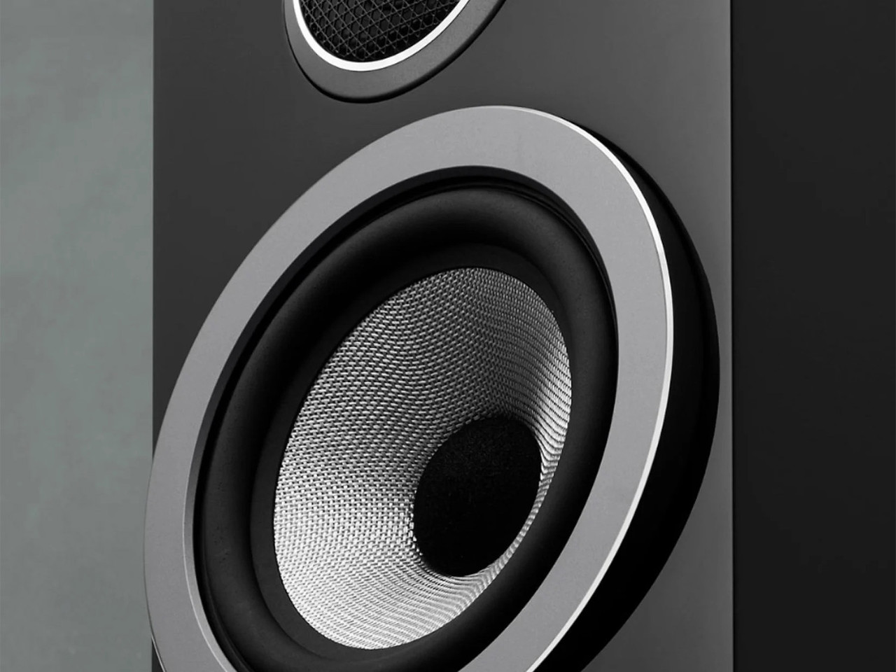 Bowers & Wilkins 707 S3 – Stand Mount Bookshelf Speaker - Audio