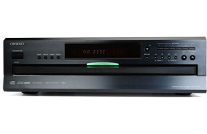 Onkyo DX-C390 – 6 Disc CD Player, CD Changer, front