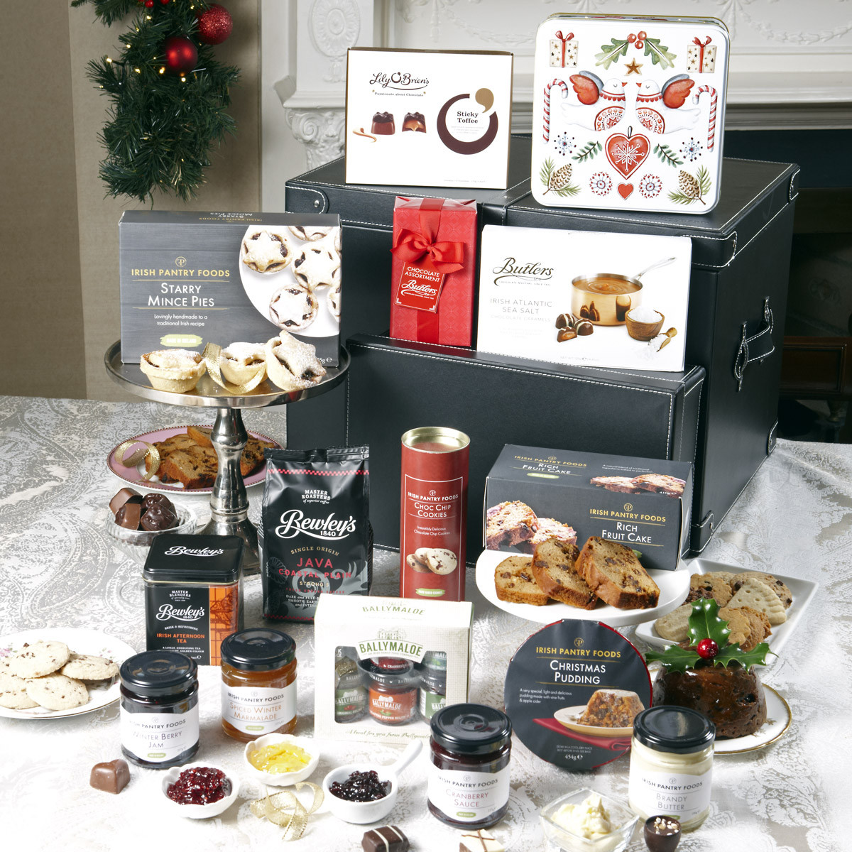 Buy Selection of Luxury Irish Food Hamper Gifts Direct