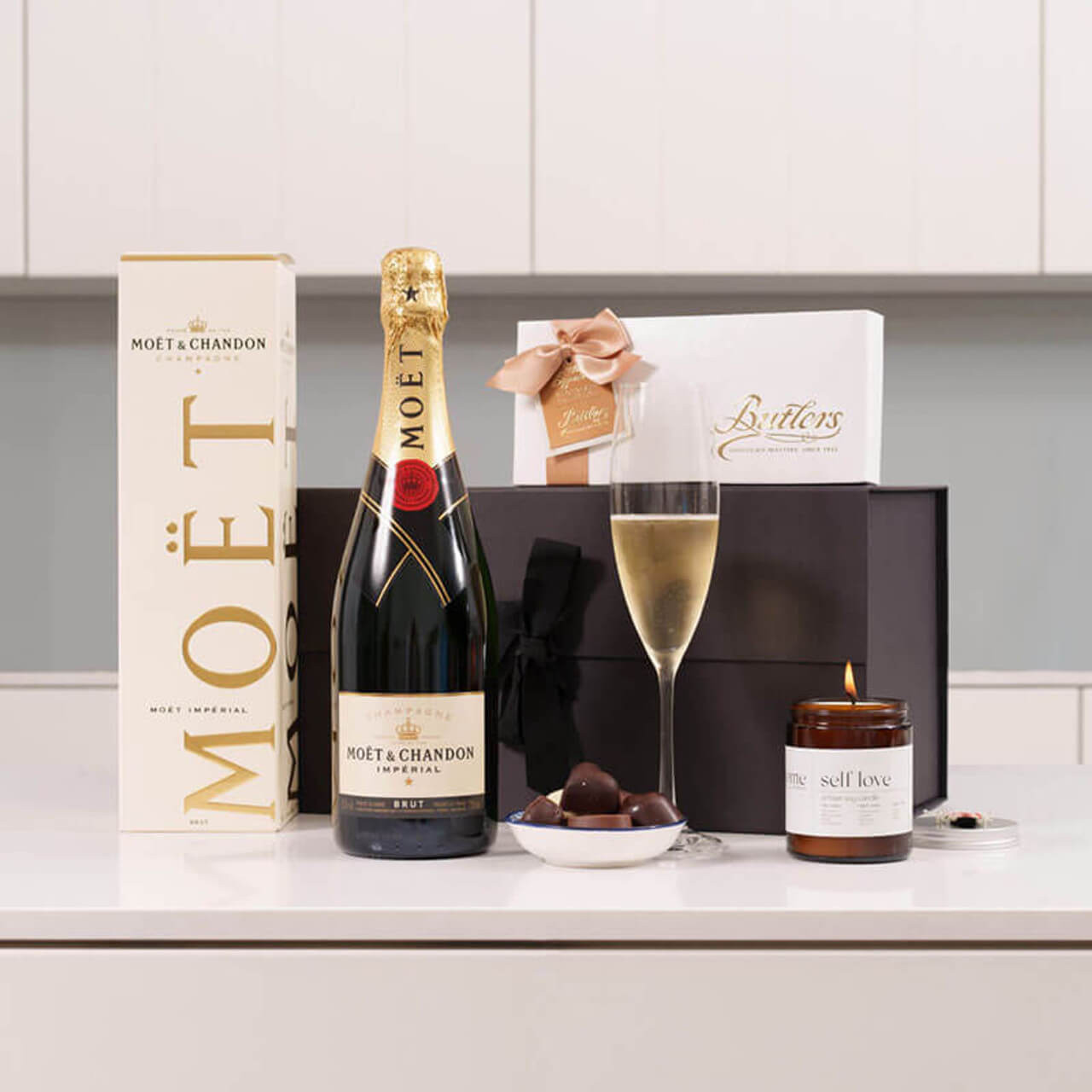 Moet Relaxation Gift Box - Gifts Direct