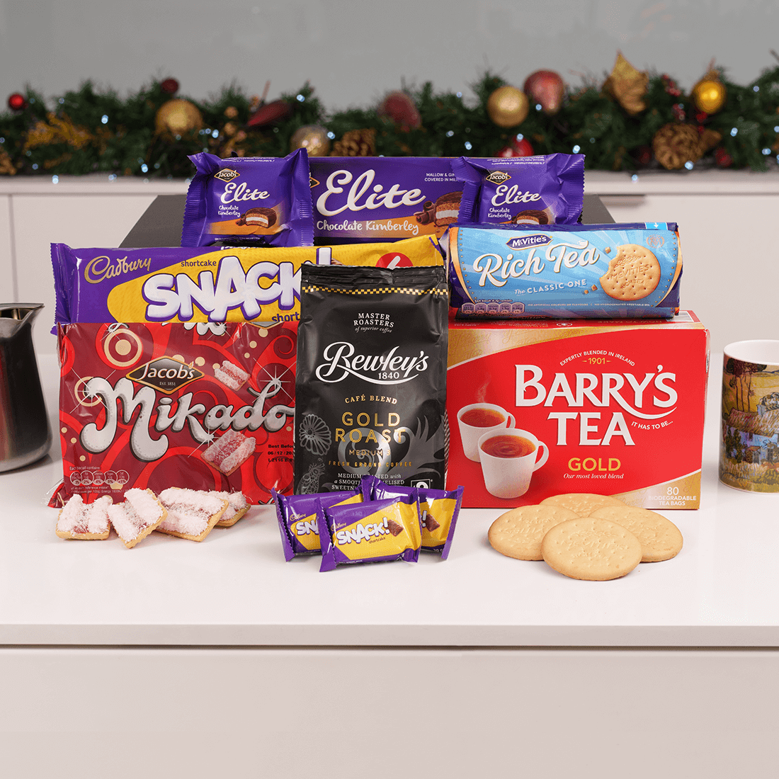 The Irish Tea And Treats Box