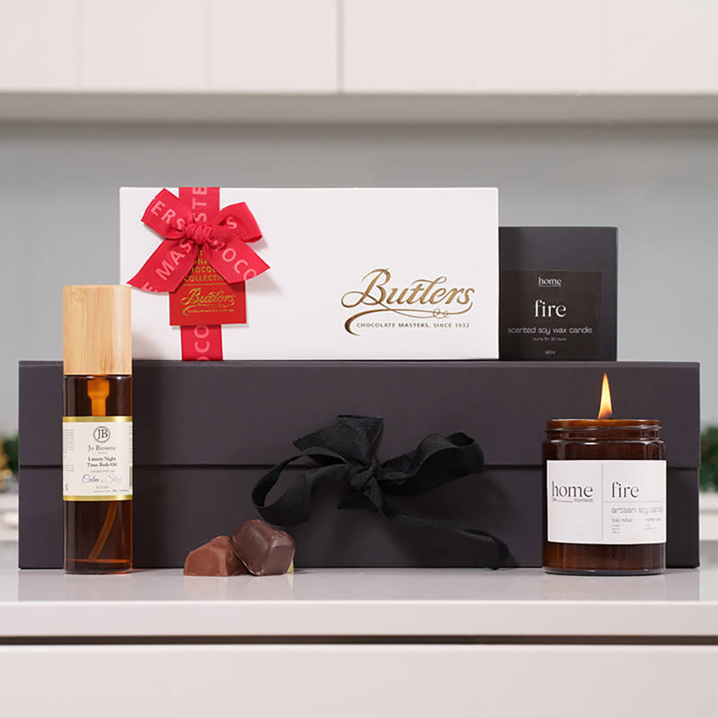 Jo Browne Relaxation Oil With Chocolate And Candle
