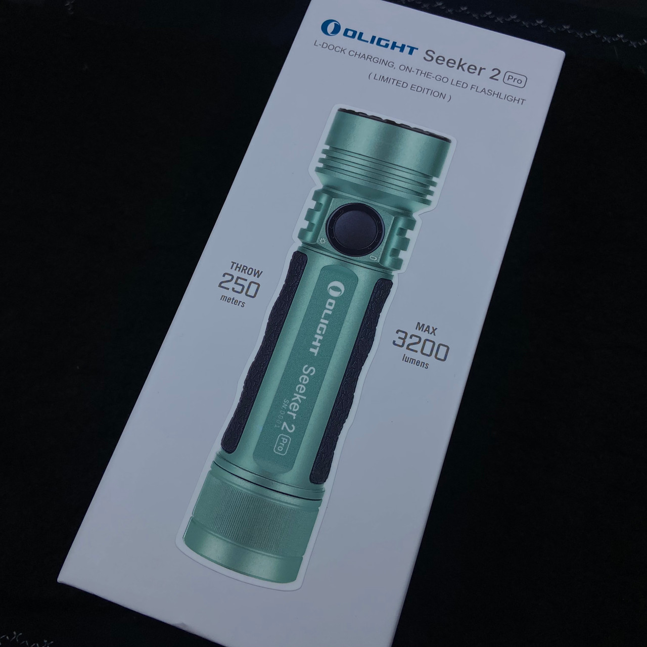 Olight Limited Edition Seeker 2 Pro Mint Green 3,200 Lumen LED
