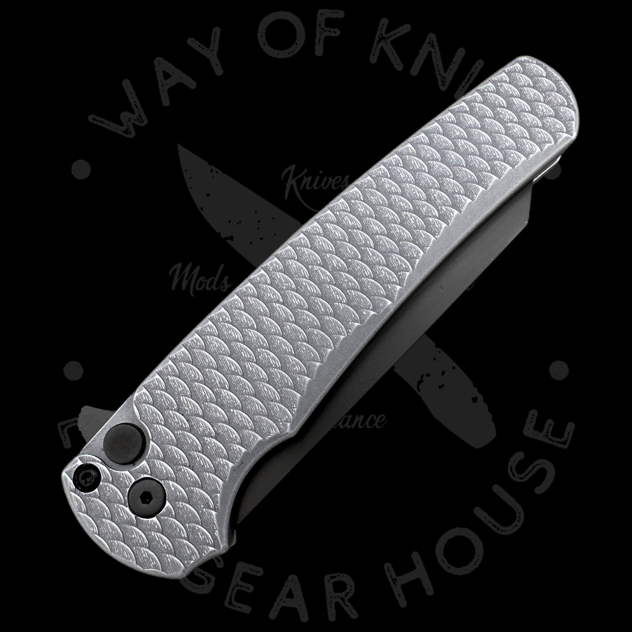Pro-Tech Malibu Flipper Reverse Tanto Battleworn Grey Dragon Scale
