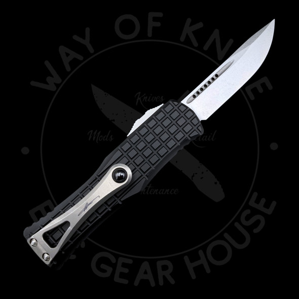 *Pre Owned* Microtech Hera OTF S/E Frag Drop Point M390 (3.15" Stonewashed)